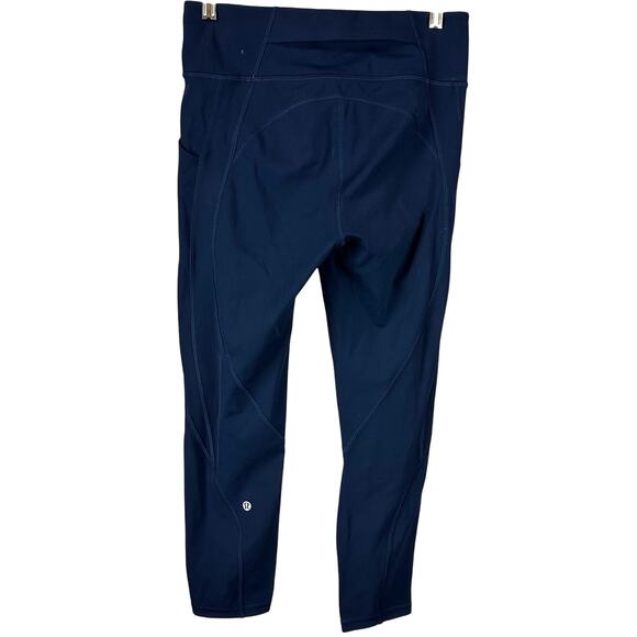 Lululemon Time To Sweat Crop 23" True Navy Women's Sz 8 Excellent Used Condition - Picture 2 of 10